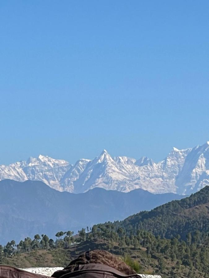 Bsr Farms Resort Pauri Exteriör bild