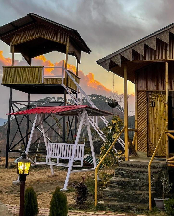 Bsr Farms Resort Pauri Exteriör bild