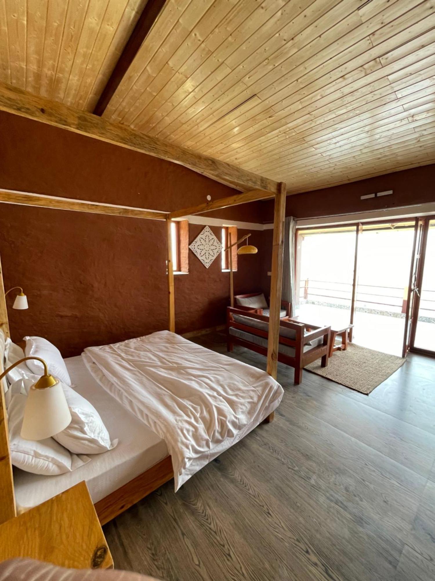 Bsr Farms Resort Pauri Exteriör bild