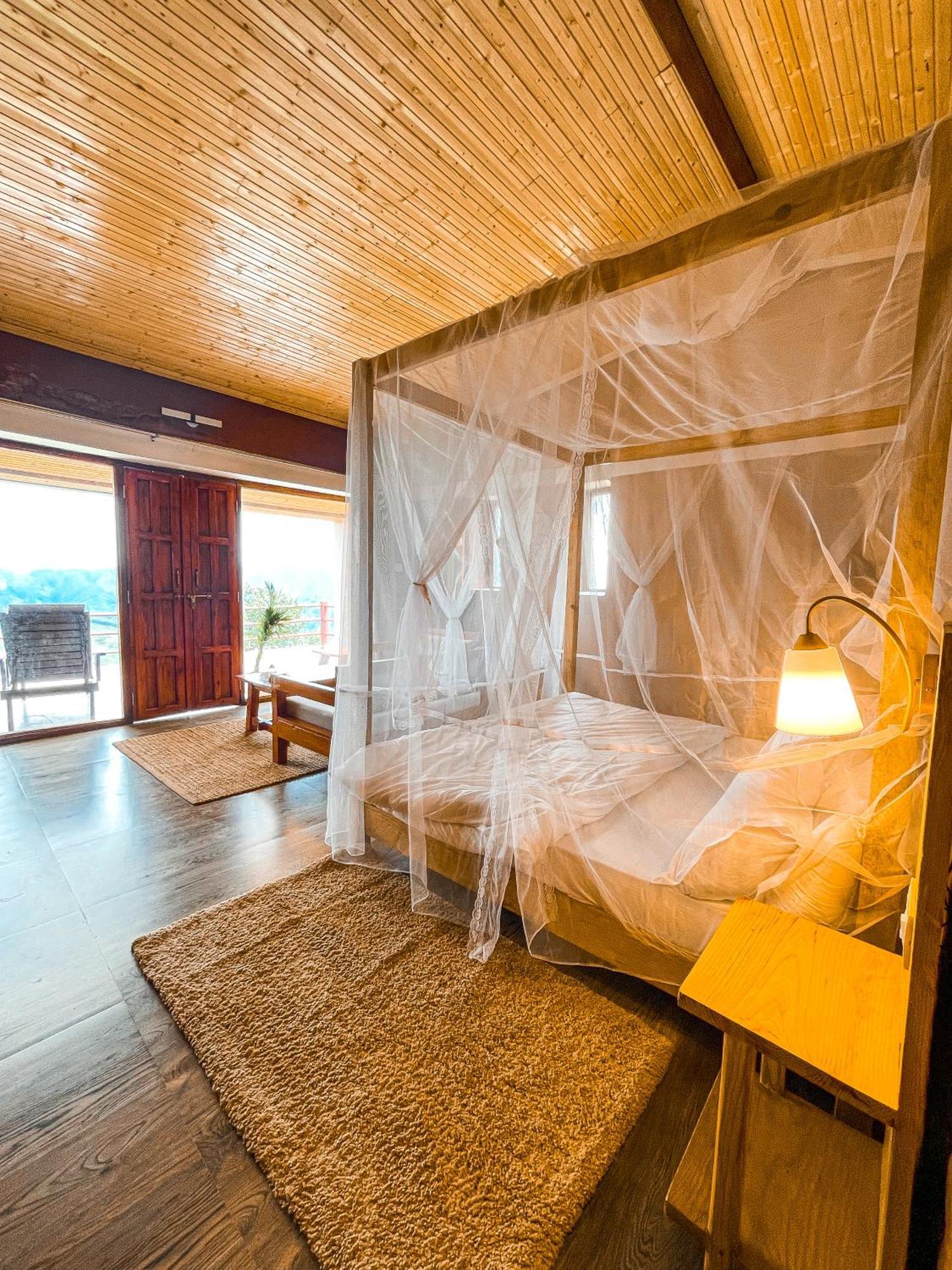 Bsr Farms Resort Pauri Exteriör bild